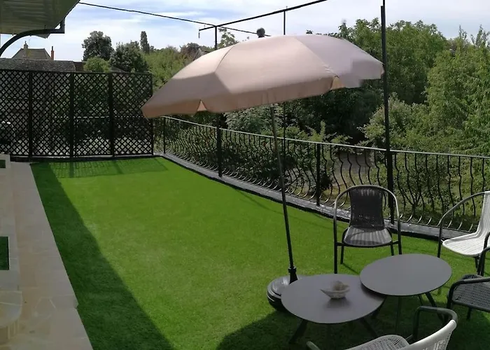 555 Appartement Calme Et Climatise Au Coeur Du Village